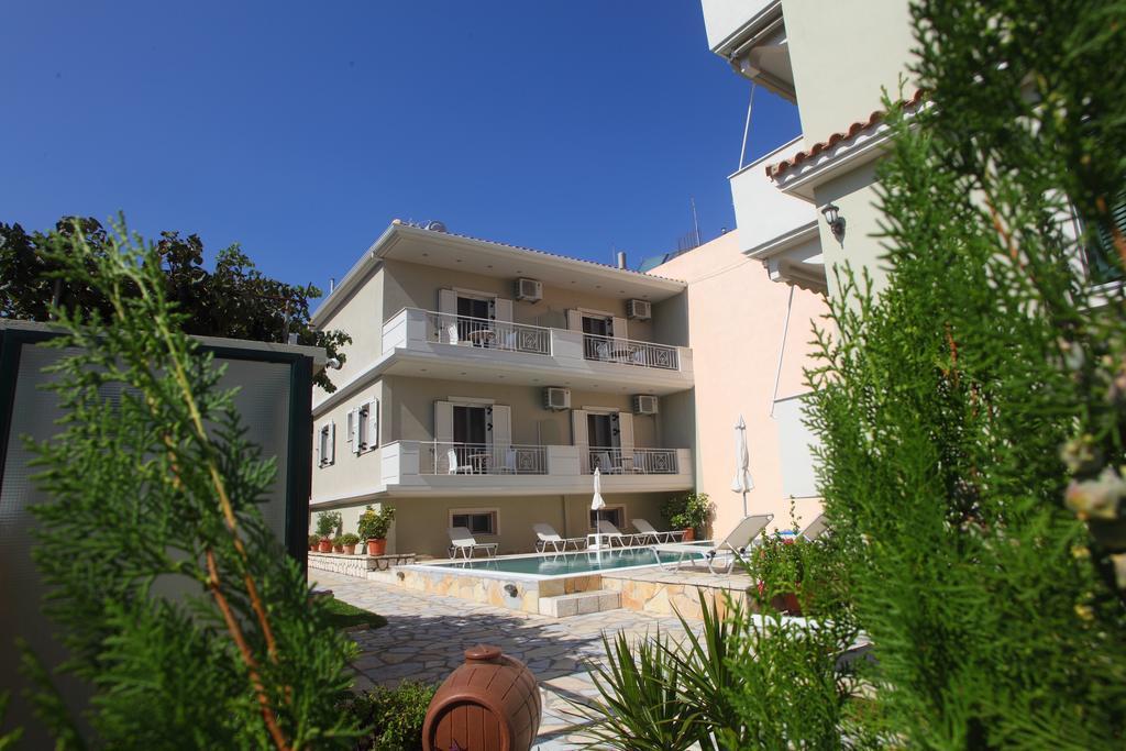 Aggelina Apartment Нидри Екстериор снимка