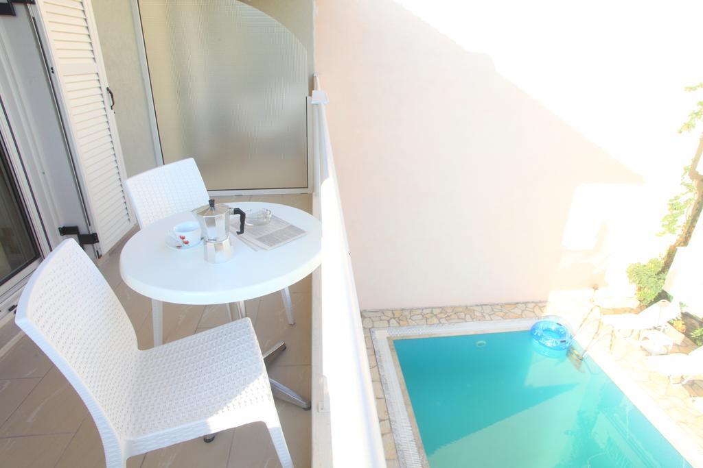 Aggelina Apartment Нидри Стая снимка
